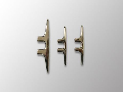 點(diǎn)擊查看詳細(xì)信息<br>標(biāo)題：方形系船柱 閱讀次數(shù)：1476